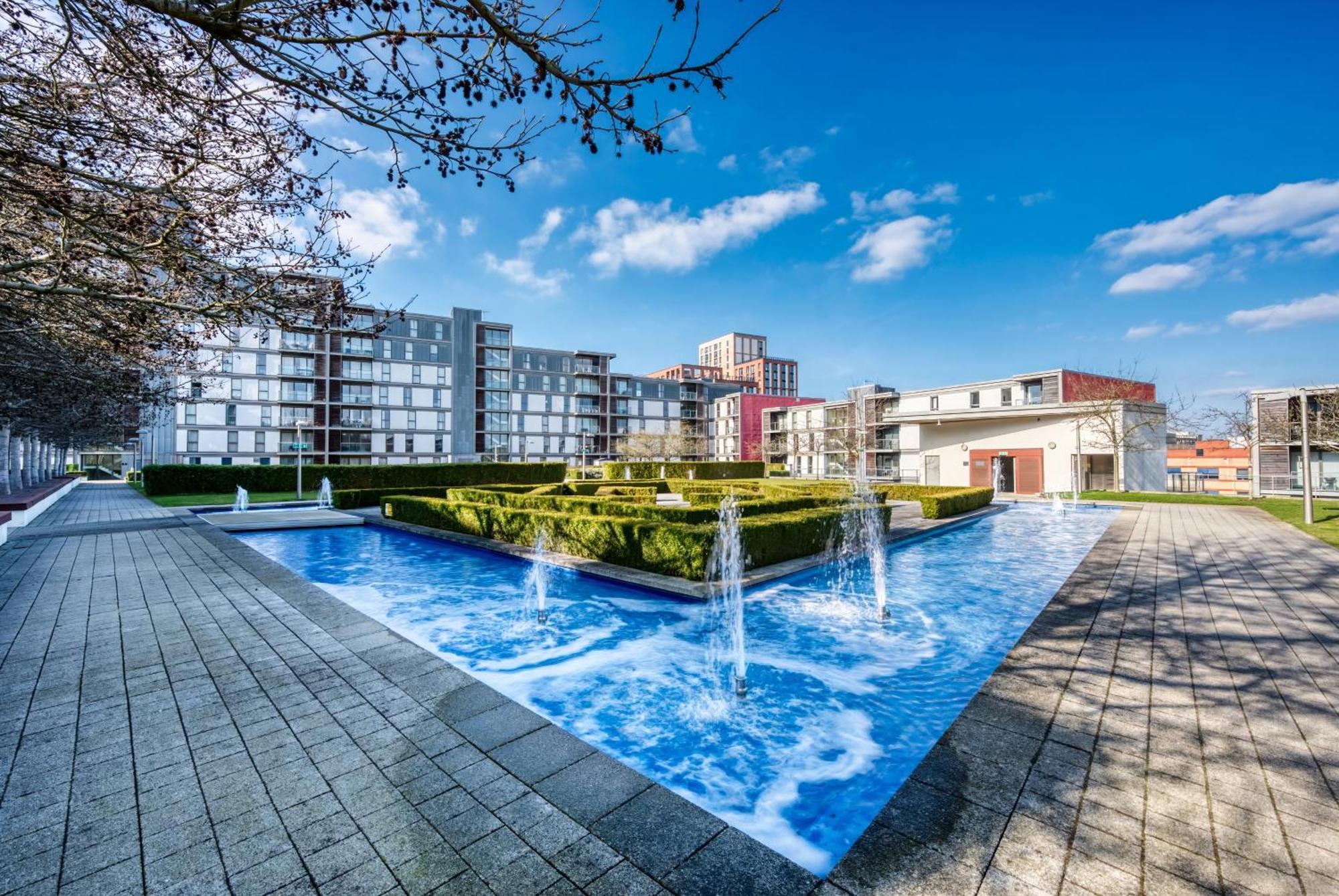 Cotels At Vizion Serviced Apartments, Superfast Broadband, Central Location, Free Parking, Fully Equipped Kitchen Milton Keynes Luaran gambar